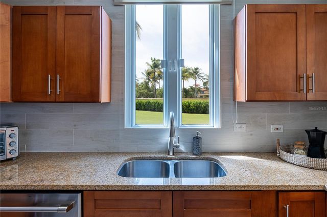 100 OCEAN DRIVE 114, Humacao, PR 00791