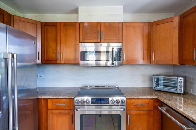 100 OCEAN DRIVE 114, Humacao, PR 00791