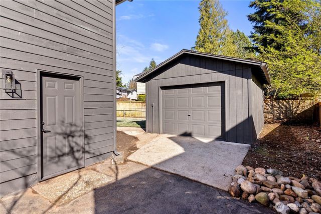5310 144th Place SW, Edmonds, WA 98026