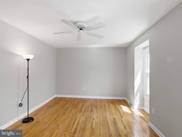 1654 ALBERMARLE DR, Crofton, MD 21114