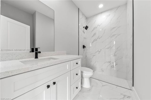 1108 GARIBALDI ST E, Lehigh Acres, FL 33974