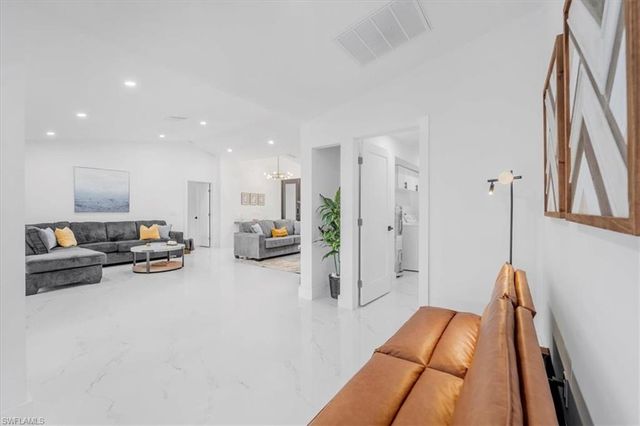 3728 SE 18th AVE, Cape Coral, FL 33904