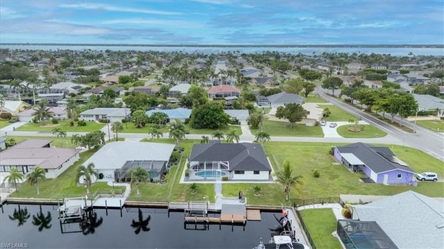3728 SE 18th AVE, Cape Coral, FL 33904