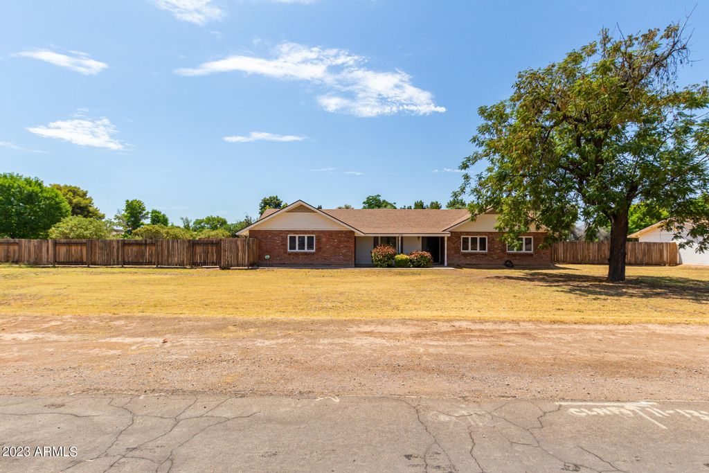 2050 N 90TH Place, Chandler, AZ 85224