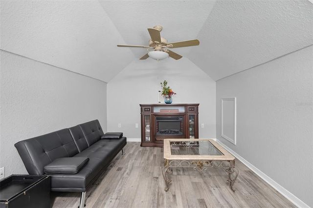 9604 LAKE CHASE ISLAND WAY 0, Tampa, FL 33626