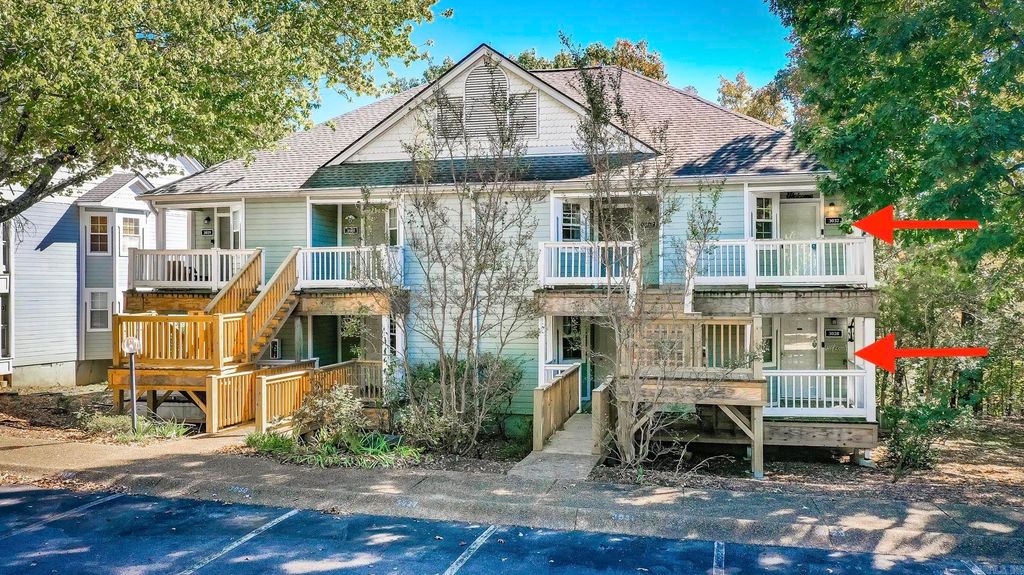 3032 & 3028 Summerhill Place, Fairfield Bay, AR 72088