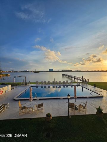 144 S Halifax Ave Apt 82, Daytona Beach, FL 32118