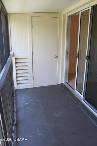 144 S Halifax Ave Apt 82, Daytona Beach, FL 32118