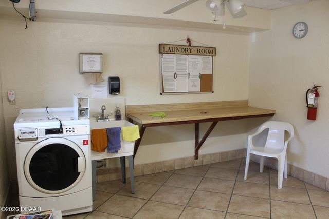 144 S Halifax Ave Apt 82, Daytona Beach, FL 32118