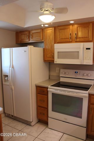 144 S Halifax Ave Apt 82, Daytona Beach, FL 32118
