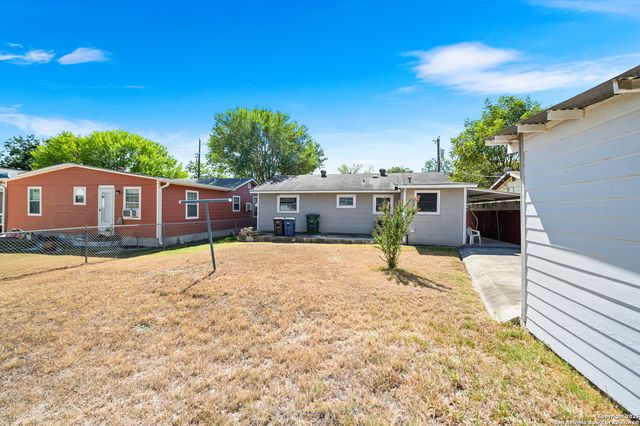 127 Pharis St., San Antonio, TX 78237