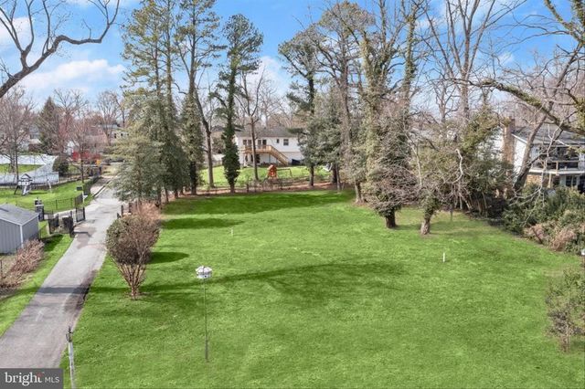 854 IMPERIAL RD, Arnold, MD 21012