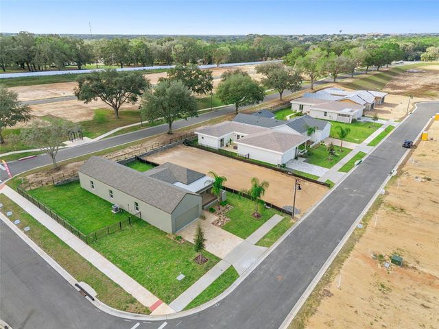 430 SKYFIELD COURT, Lady Lake, FL 32159