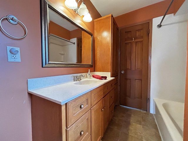 239 Meriburr LANE, Wind Point, WI 53402