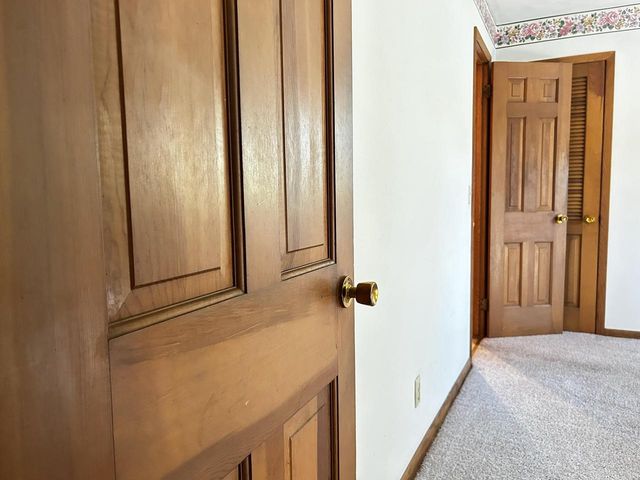 239 Meriburr LANE, Wind Point, WI 53402