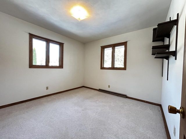 239 Meriburr LANE, Wind Point, WI 53402