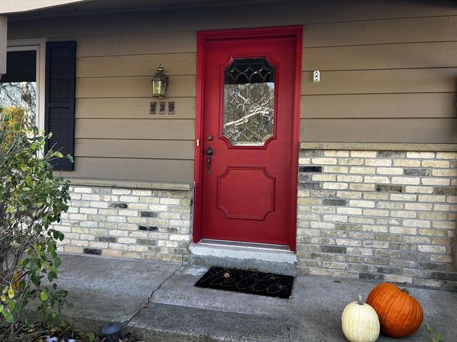 239 Meriburr LANE, Wind Point, WI 53402