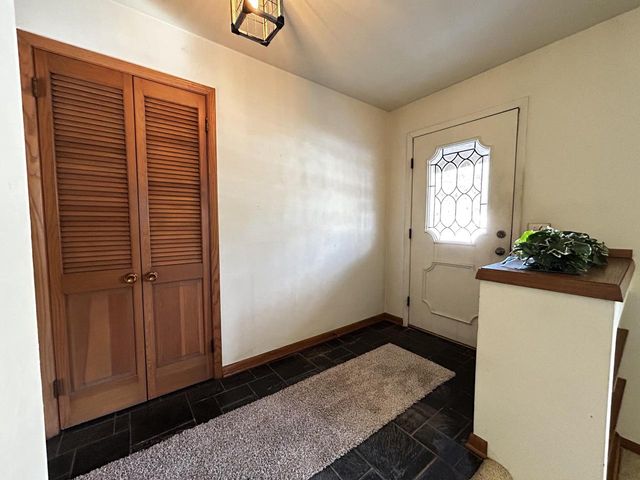 239 Meriburr LANE, Wind Point, WI 53402