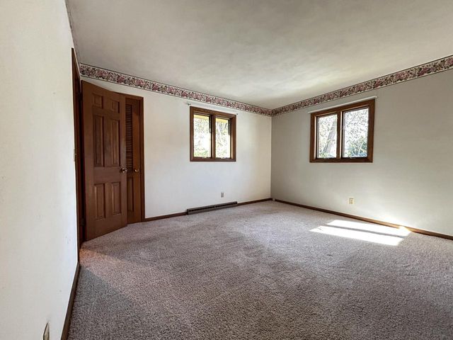 239 Meriburr LANE, Wind Point, WI 53402