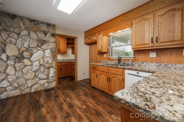 6350 Roscoe Road, Denton, NC 27239