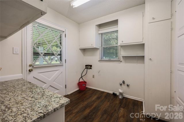 6350 Roscoe Road, Denton, NC 27239
