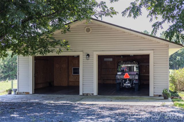6350 Roscoe Road, Denton, NC 27239