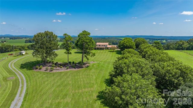 6350 Roscoe Road, Denton, NC 27239