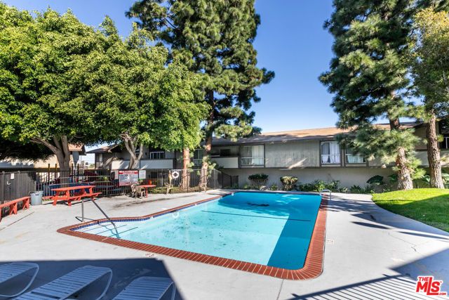 803 W 232nd Street C, Torrance, CA 90502