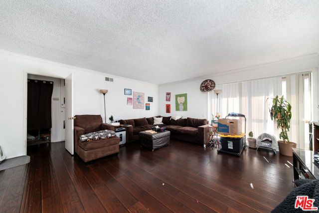 803 W 232nd Street C, Torrance, CA 90502