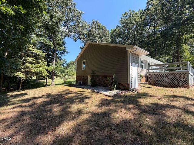 130 Rolling Acres Road, Youngsville, NC 27596