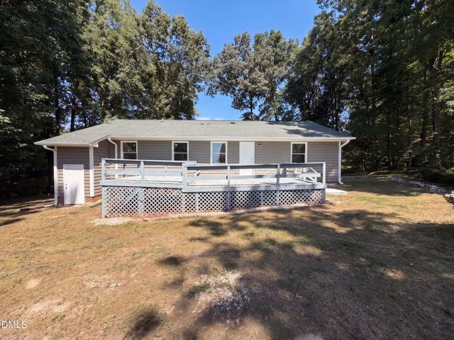 130 Rolling Acres Road, Youngsville, NC 27596