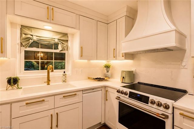 578 EastWood Drive, Asheboro, NC 27205