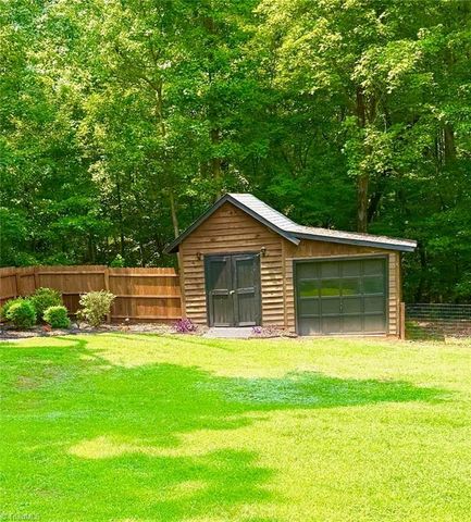 578 EastWood Drive, Asheboro, NC 27205
