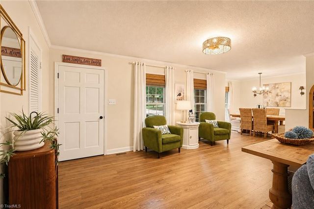 578 EastWood Drive, Asheboro, NC 27205