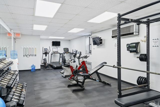 50 Barker Street 233, Mount Kisco, NY 10549