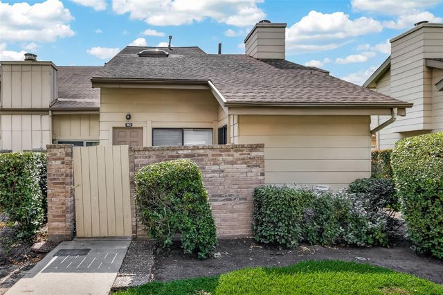 3152 Windchase Boulevard 456, Houston, TX 77082