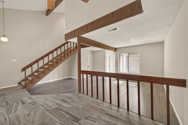 3152 Windchase Boulevard 456, Houston, TX 77082