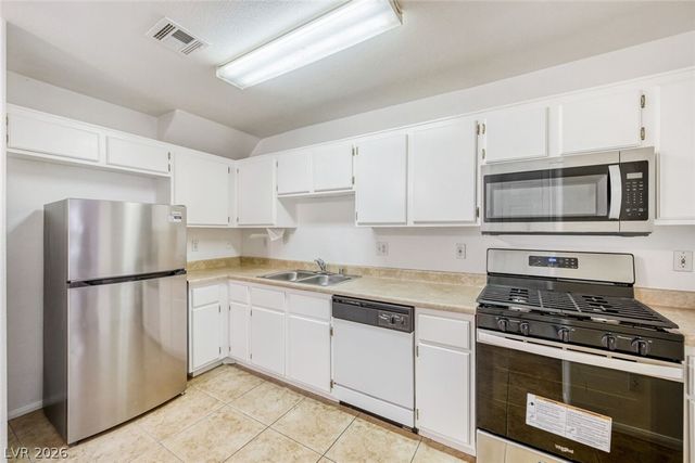 2161 Sleepy Court, Las Vegas, NV 89106