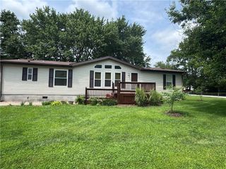 902 N Mullen Street, Raymore, MO 64083