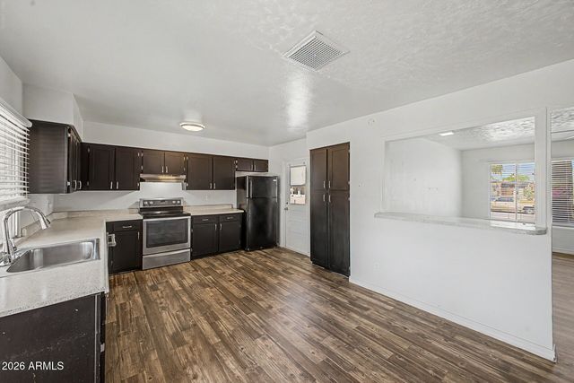 4107 E NANCY Lane, Phoenix, AZ 85042