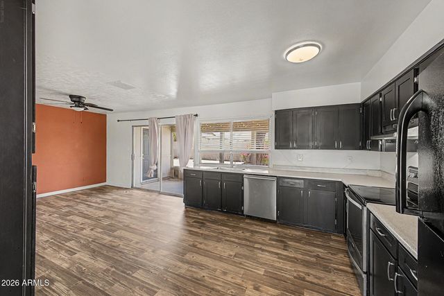 4107 E NANCY Lane, Phoenix, AZ 85042