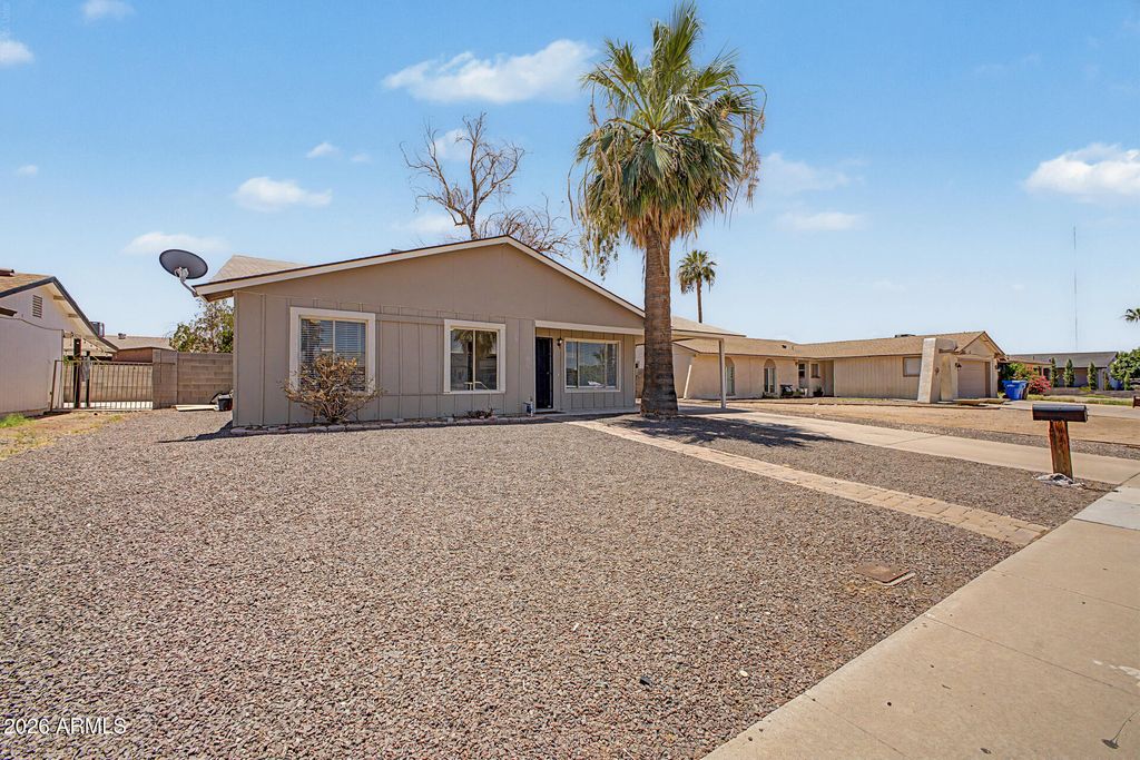 4107 E NANCY Lane, Phoenix, AZ 85042 — photo 5
