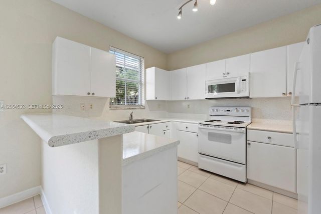1417 SE 24th Road, Homestead, FL 33035
