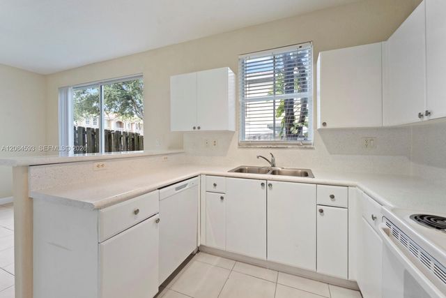 1417 SE 24th Road, Homestead, FL 33035