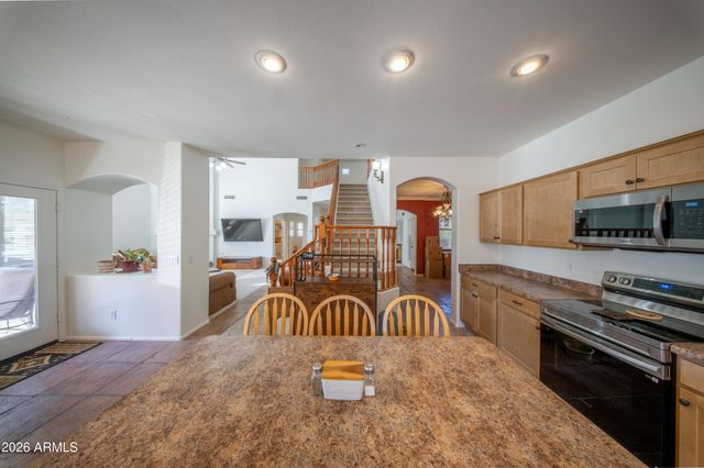 11433 E PETERSON Avenue, Mesa, AZ 85212