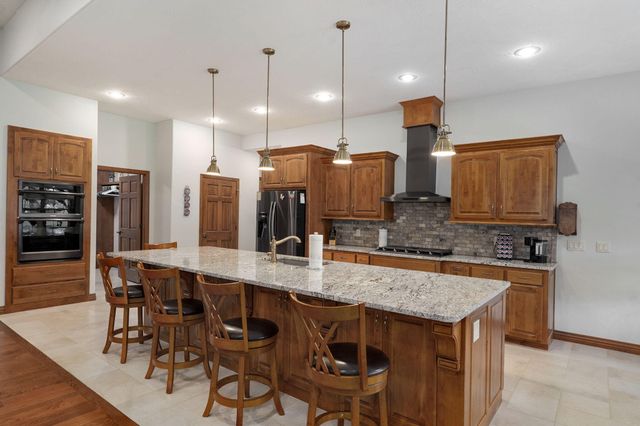 912 W Sole Drive, Nixa, MO 65714