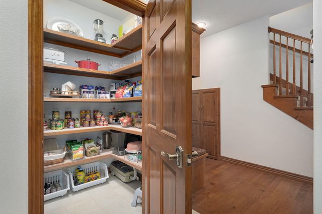 912 W Sole Drive, Nixa, MO 65714