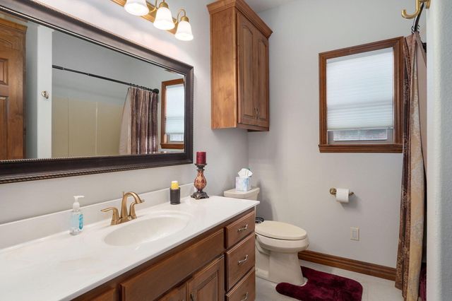 912 W Sole Drive, Nixa, MO 65714