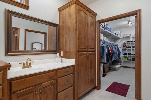 912 W Sole Drive, Nixa, MO 65714