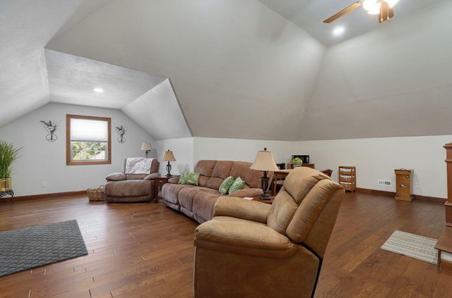 912 W Sole Drive, Nixa, MO 65714